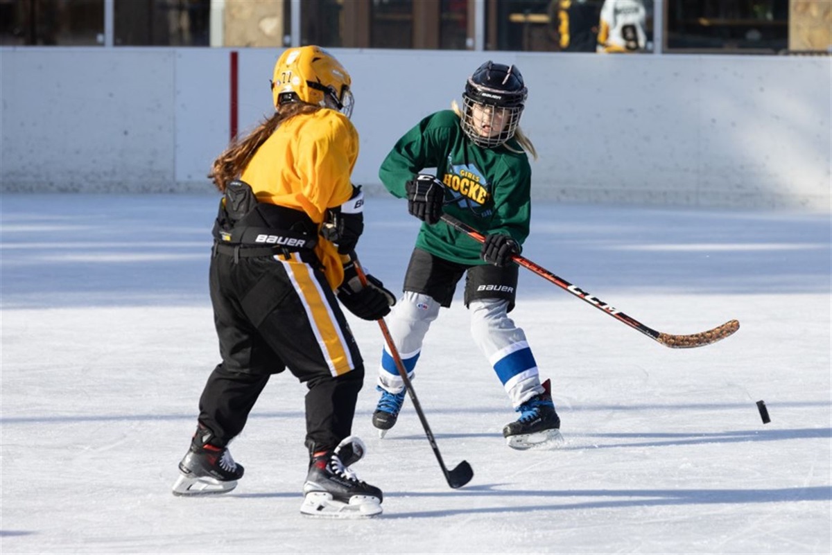 19U Girls and Senior Women State Champions, image size:1200x801