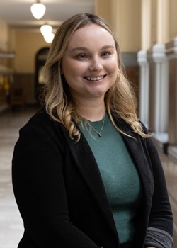 Beth-Turnbull.jpg