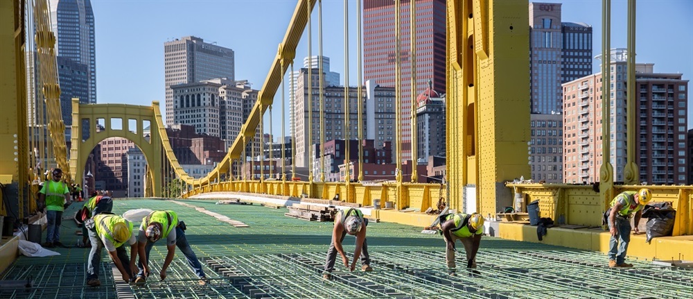 Workers install rebar on the Rachel Carson (Seventh Street) Bridge